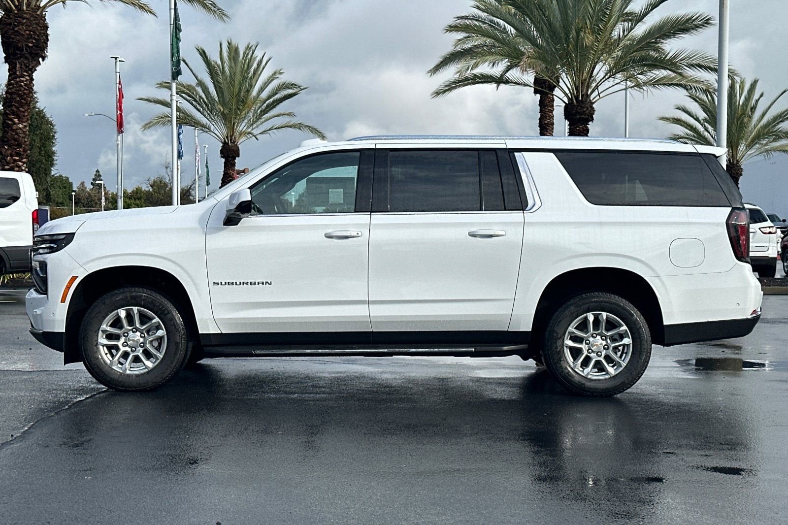 2026 Chevrolet Suburban LS