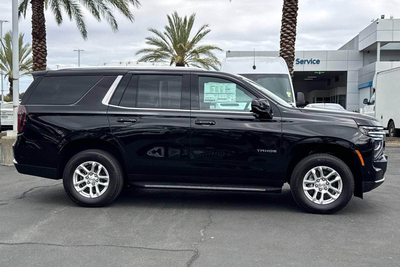 2026 Chevrolet Tahoe LS