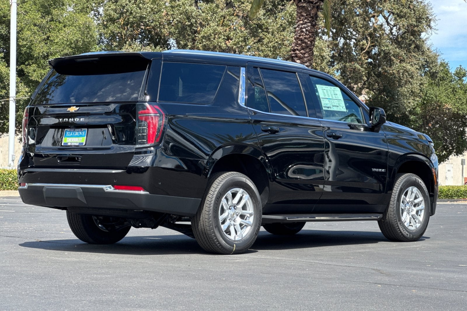 2026 Chevrolet Tahoe LS