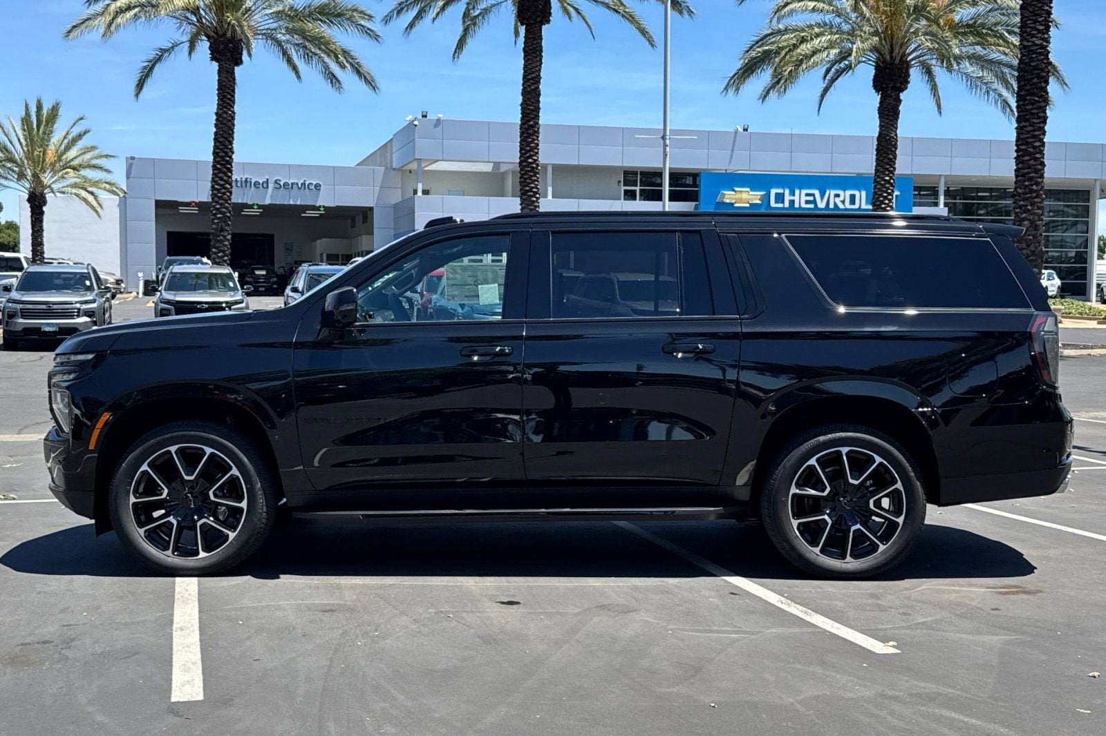 2026 Chevrolet Suburban RST