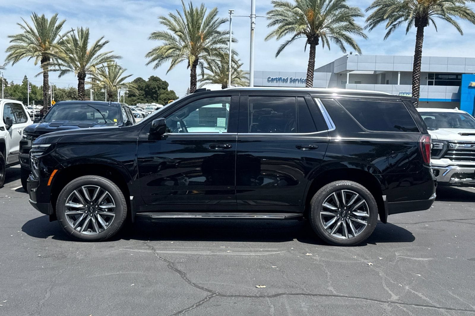 2026 Chevrolet Tahoe LS