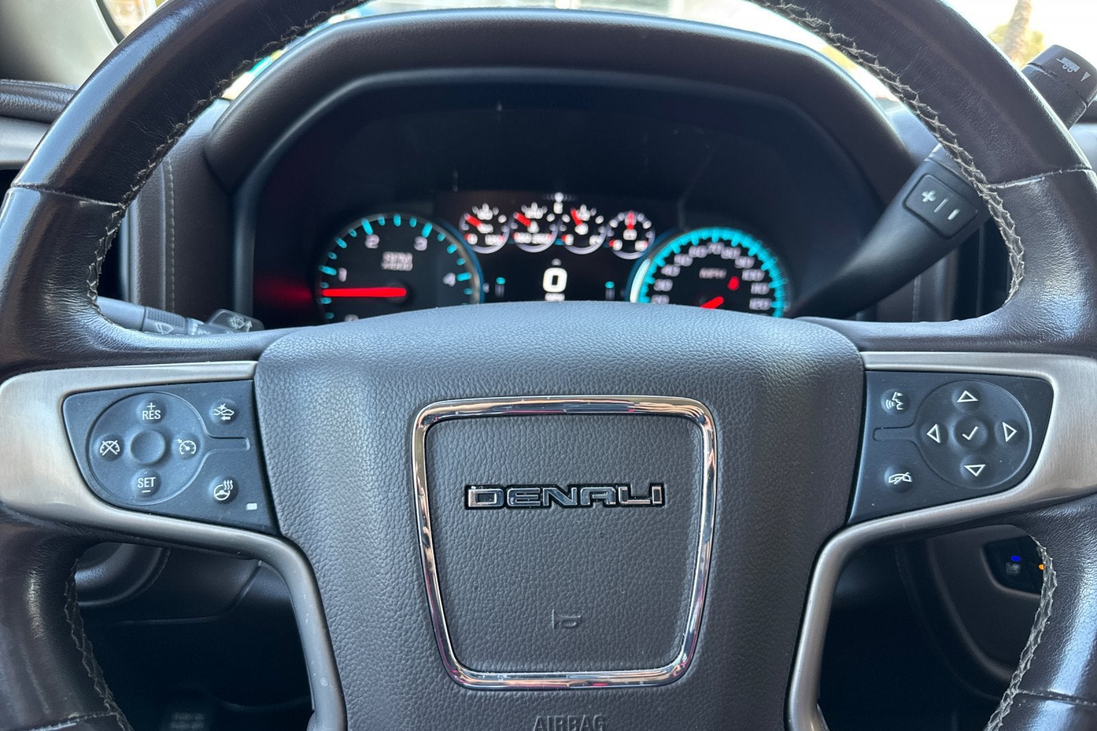 2019 GMC Sierra 2500 HD Denali