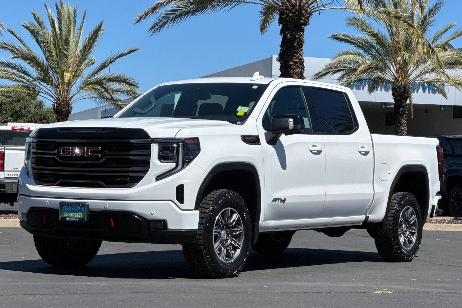 2025 GMC Sierra 1500 AT4