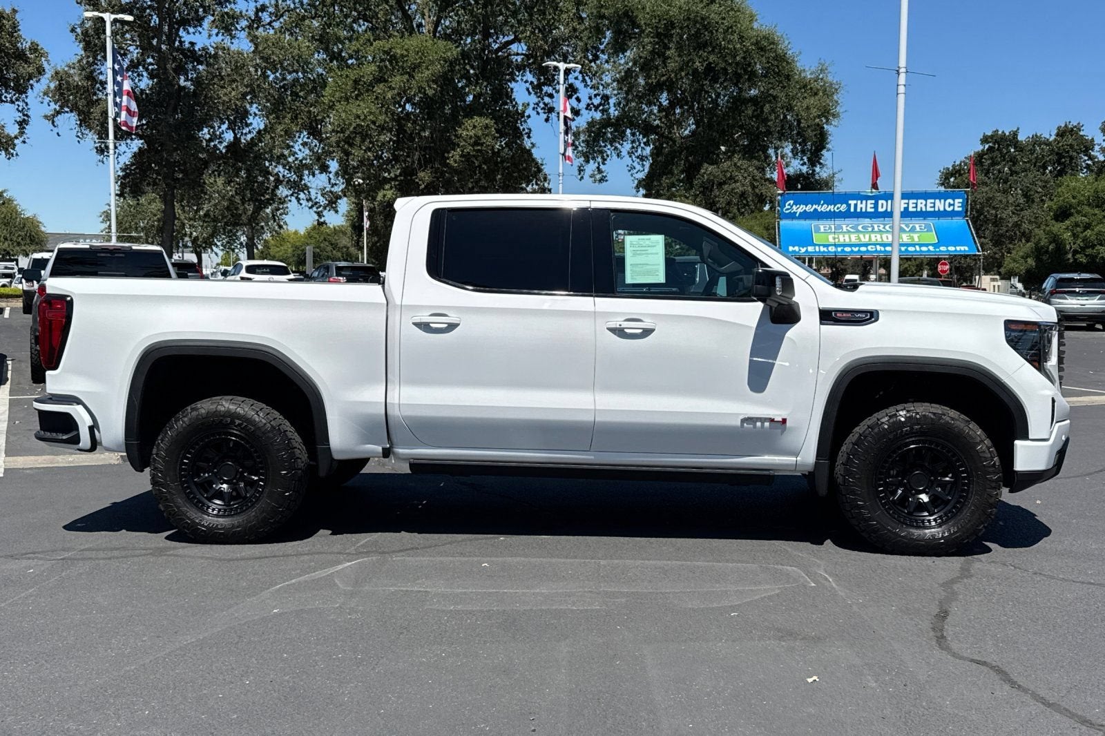 2025 GMC Sierra 1500 AT4