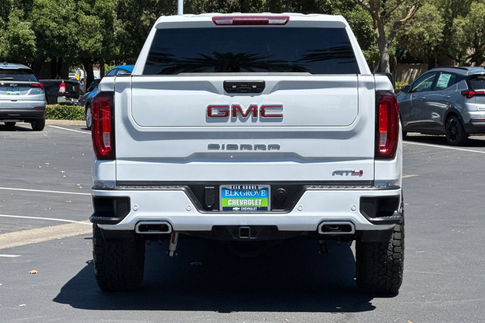 2025 GMC Sierra 1500 AT4