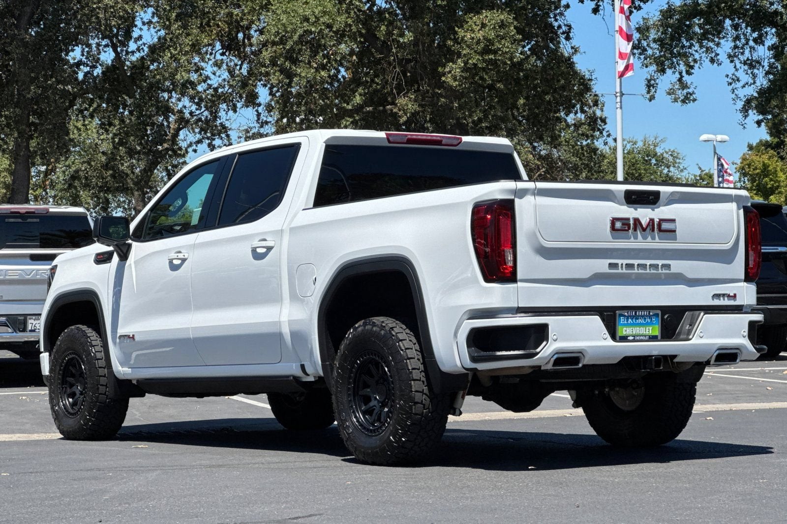 2025 GMC Sierra 1500 AT4