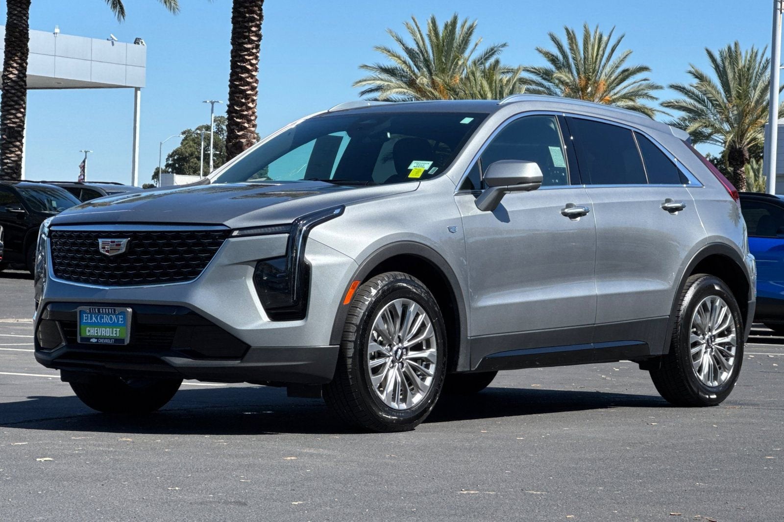 2025 Cadillac XT4 Premium Luxury