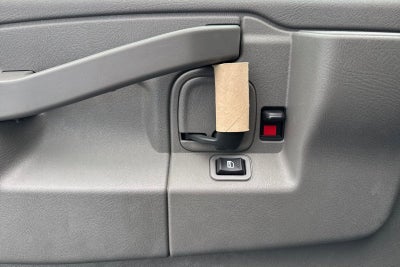 2024 Chevrolet Express Cutaway 3500 1WT