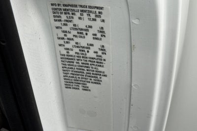 2024 Chevrolet Express Cutaway 3500 1WT