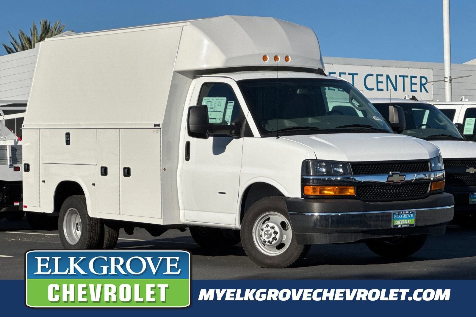 2024 Chevrolet Express Cutaway 3500 1WT