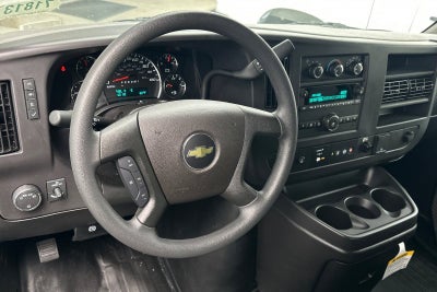 2024 Chevrolet Express Cutaway 3500 1WT