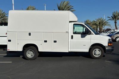 2024 Chevrolet Express Cutaway 3500 1WT