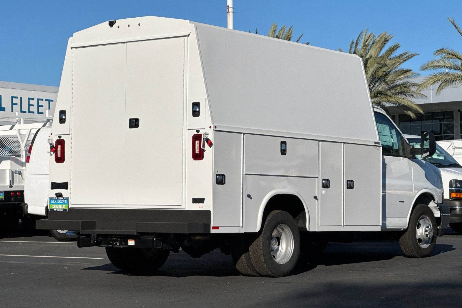 2024 Chevrolet Express Cutaway 3500 1WT