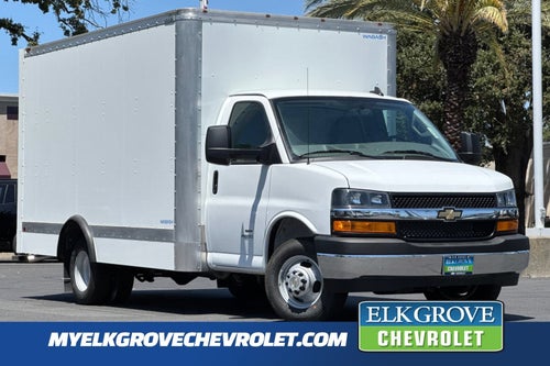 2026 Chevrolet Express Cutaway 3500 1WT