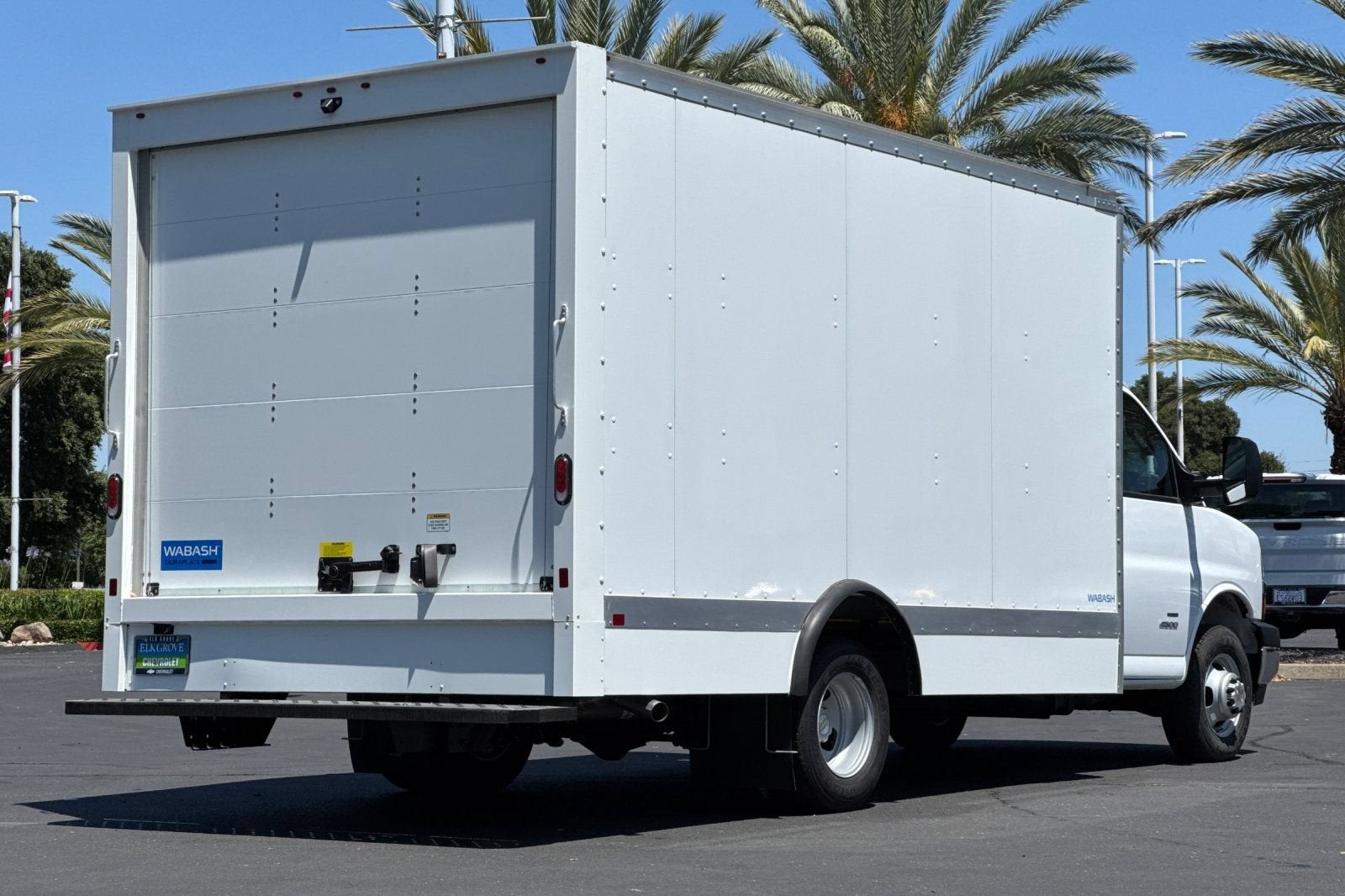 2026 Chevrolet Express Cutaway 3500 1WT