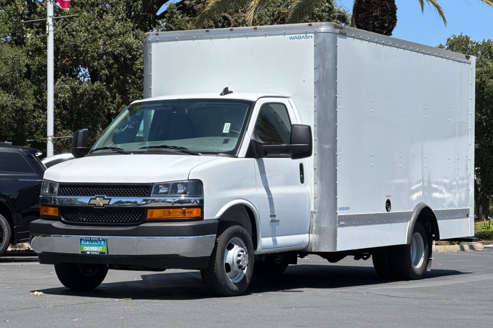 2026 Chevrolet Express Cutaway 3500 1WT