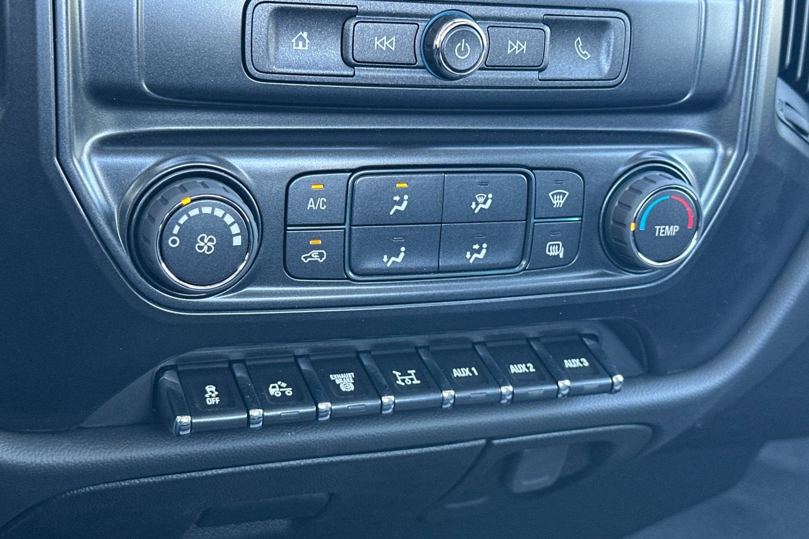 2023 Chevrolet Silverado 5500 HD Work Truck