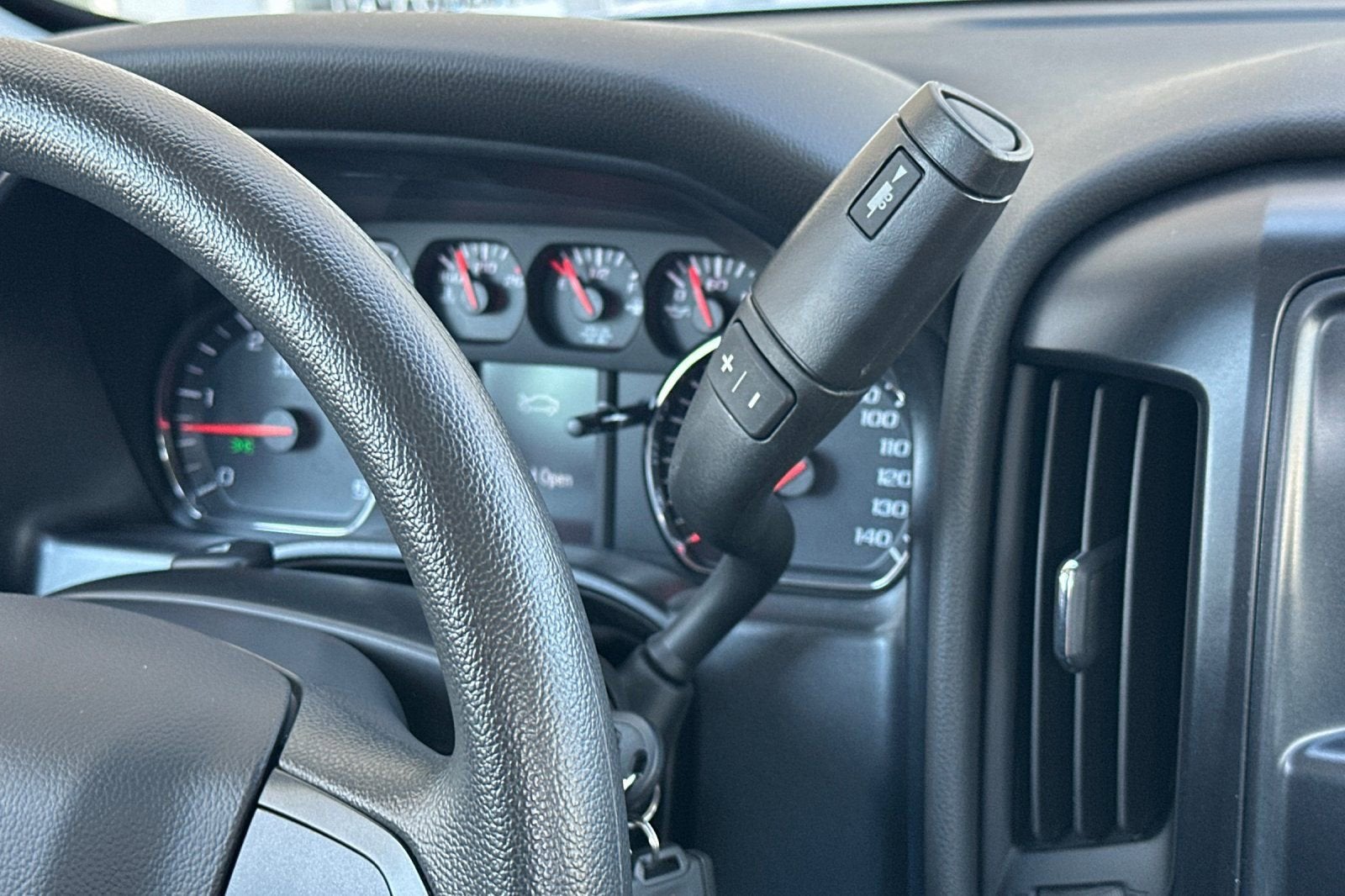 2023 Chevrolet Silverado 5500 HD Work Truck