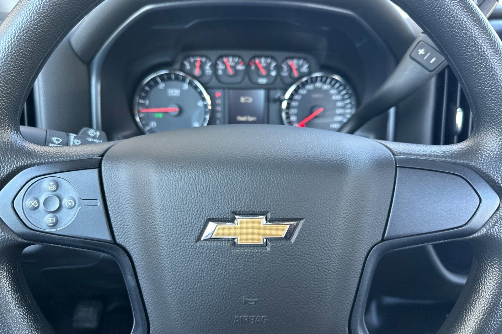 2023 Chevrolet Silverado 5500 HD Work Truck