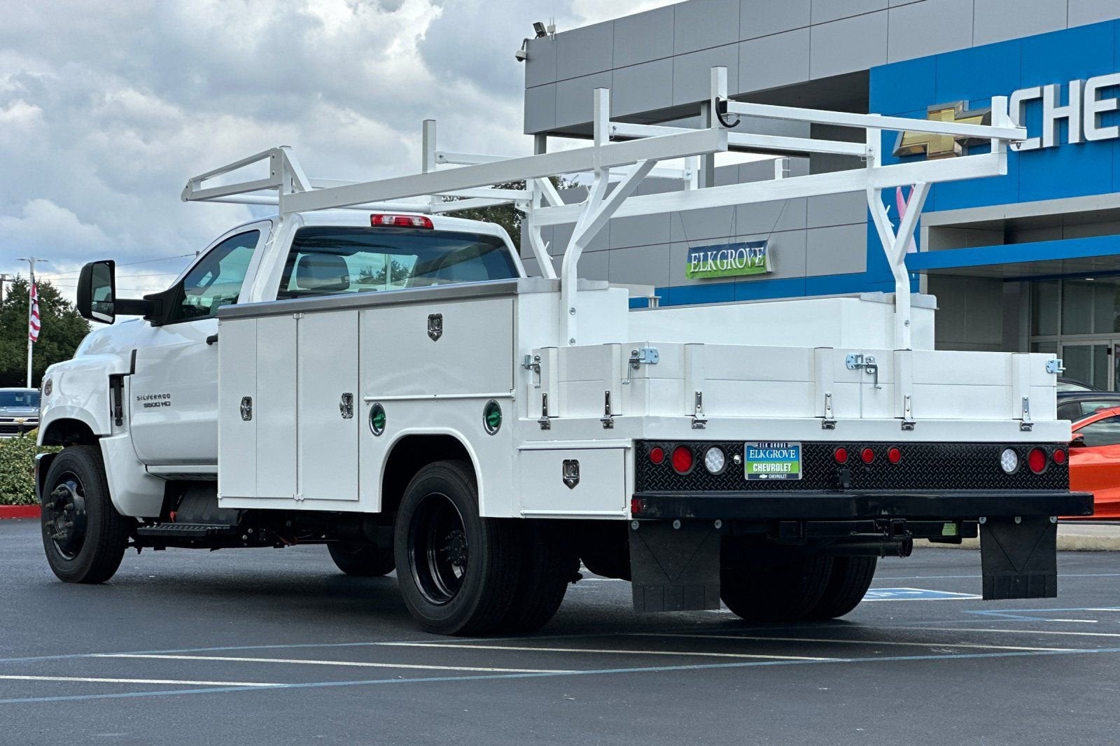 2024 Chevrolet Silverado 5500 HD Work Truck