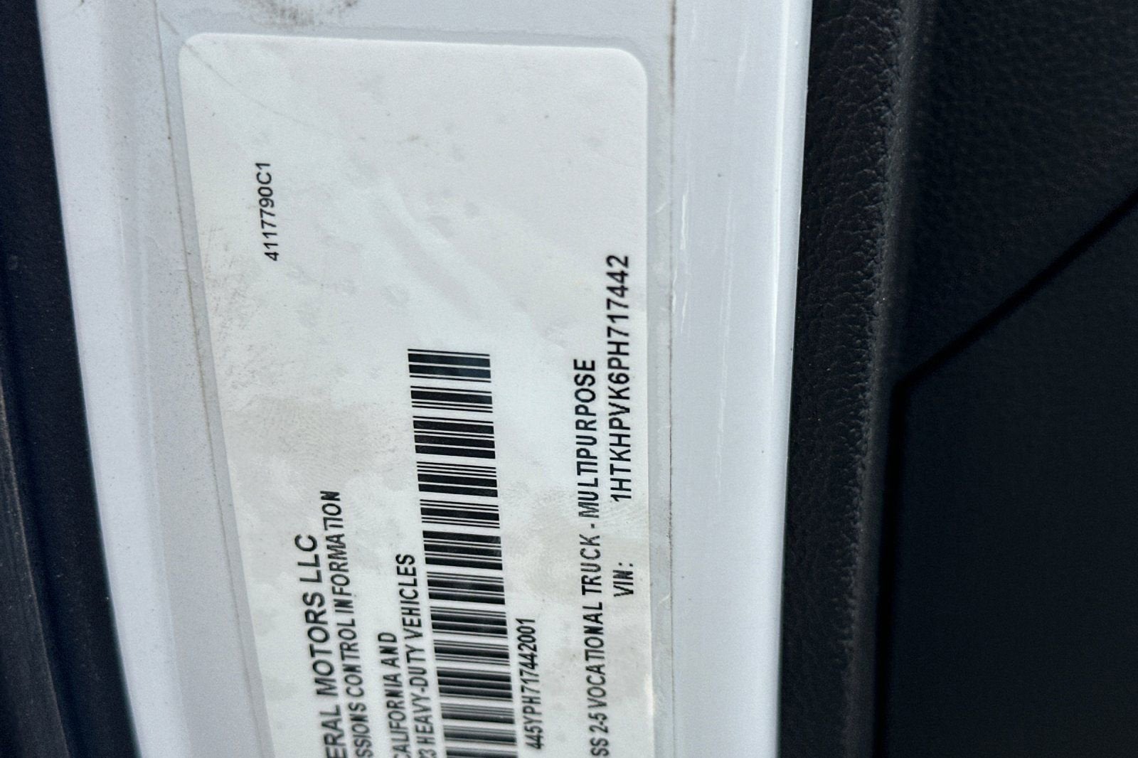 2023 Chevrolet Silverado 5500 HD Work Truck