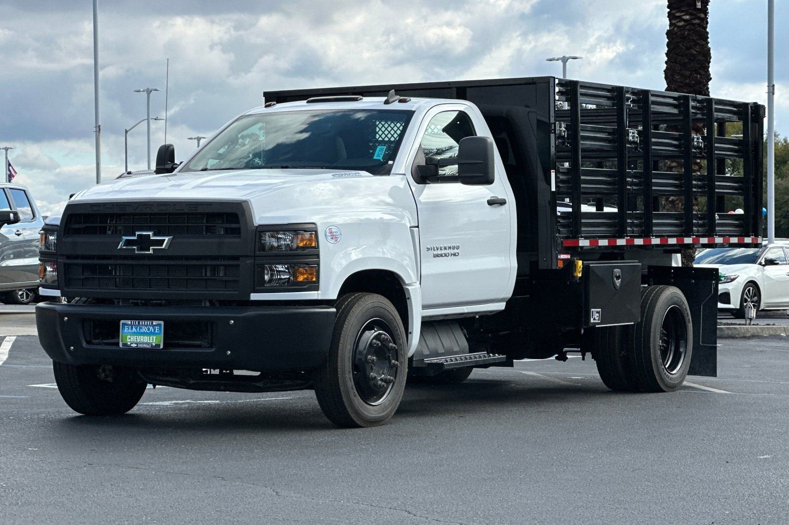 2023 Chevrolet Silverado 5500 HD Work Truck