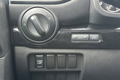 2022 Nissan Titan SV