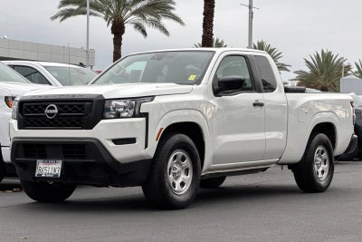 2022 Nissan Frontier S