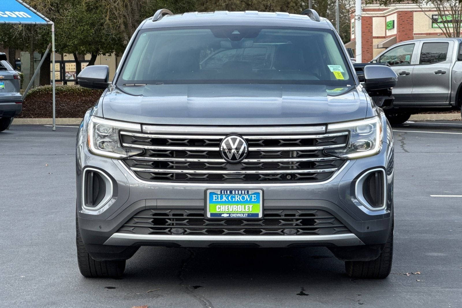 2025 Volkswagen Atlas 2.0T SE w/Technology