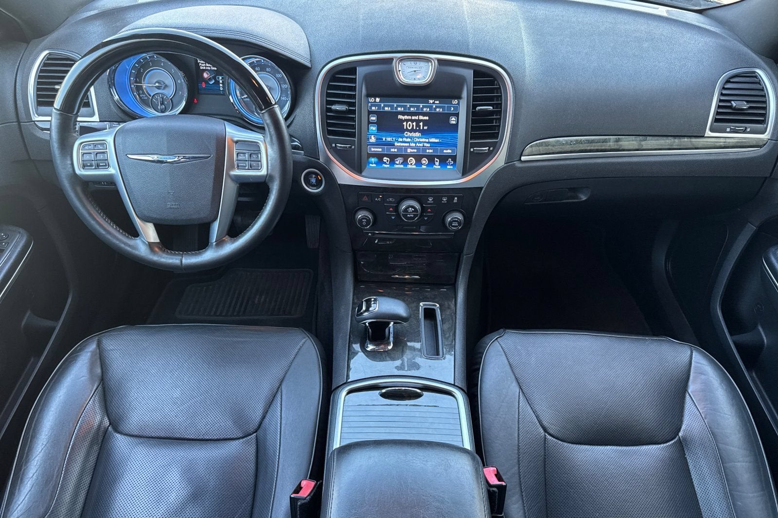 2013 Chrysler 300C 300C