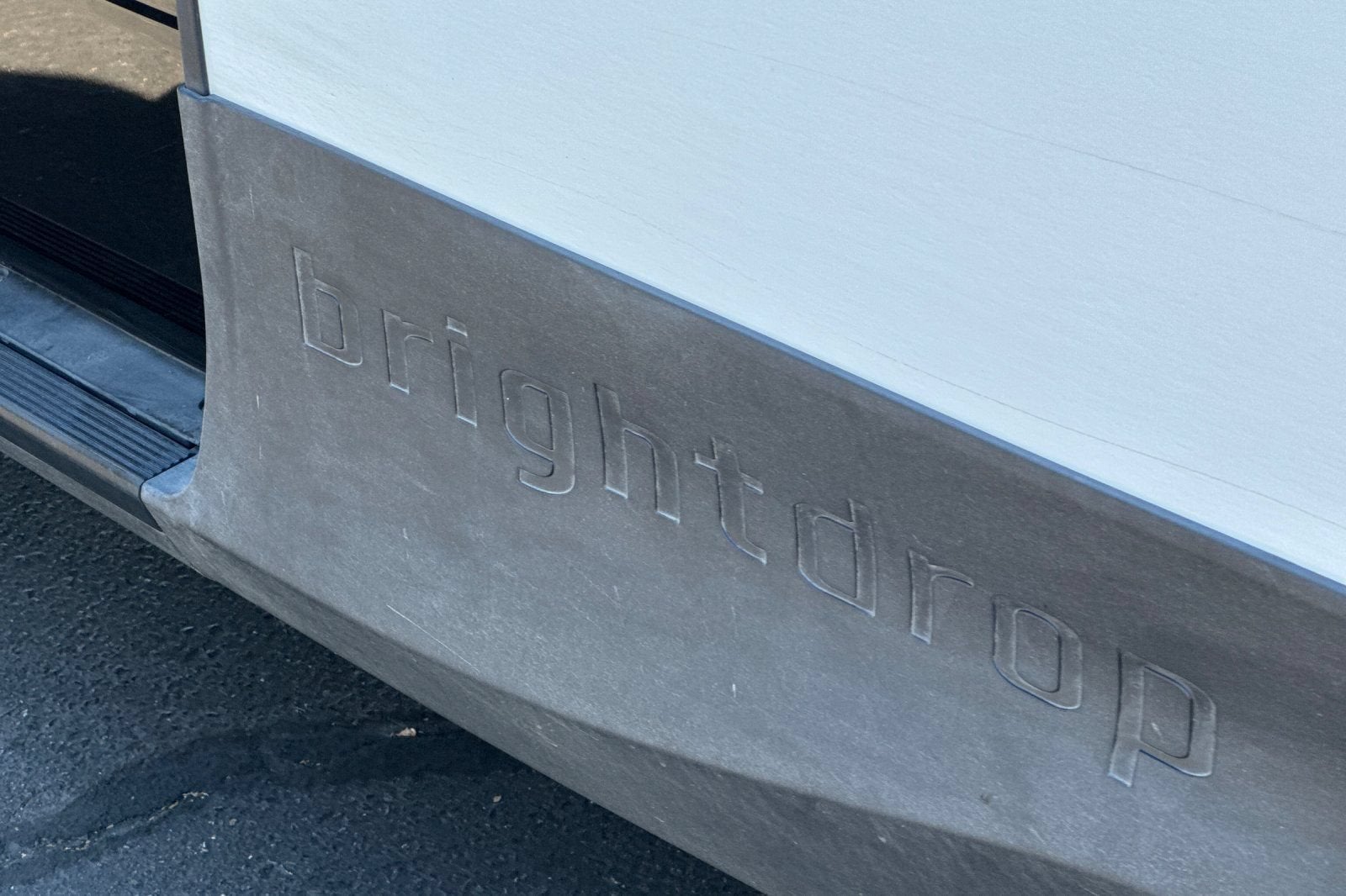 2023 BrightDrop Zevo 600 EJY