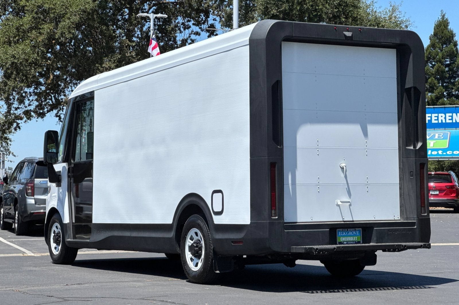 2023 BrightDrop Zevo 600 EJY