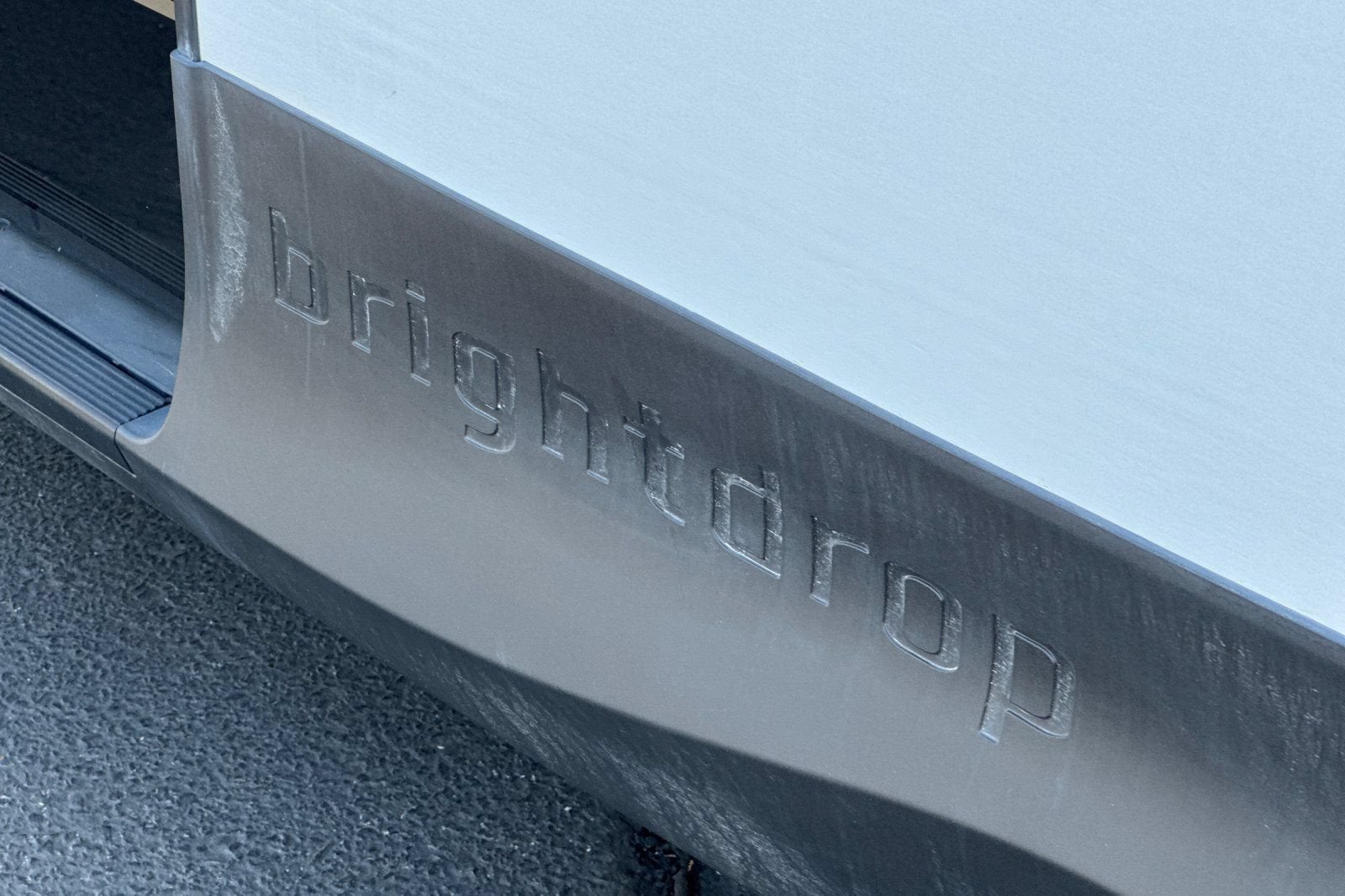 2023 BrightDrop Zevo 600 EJY
