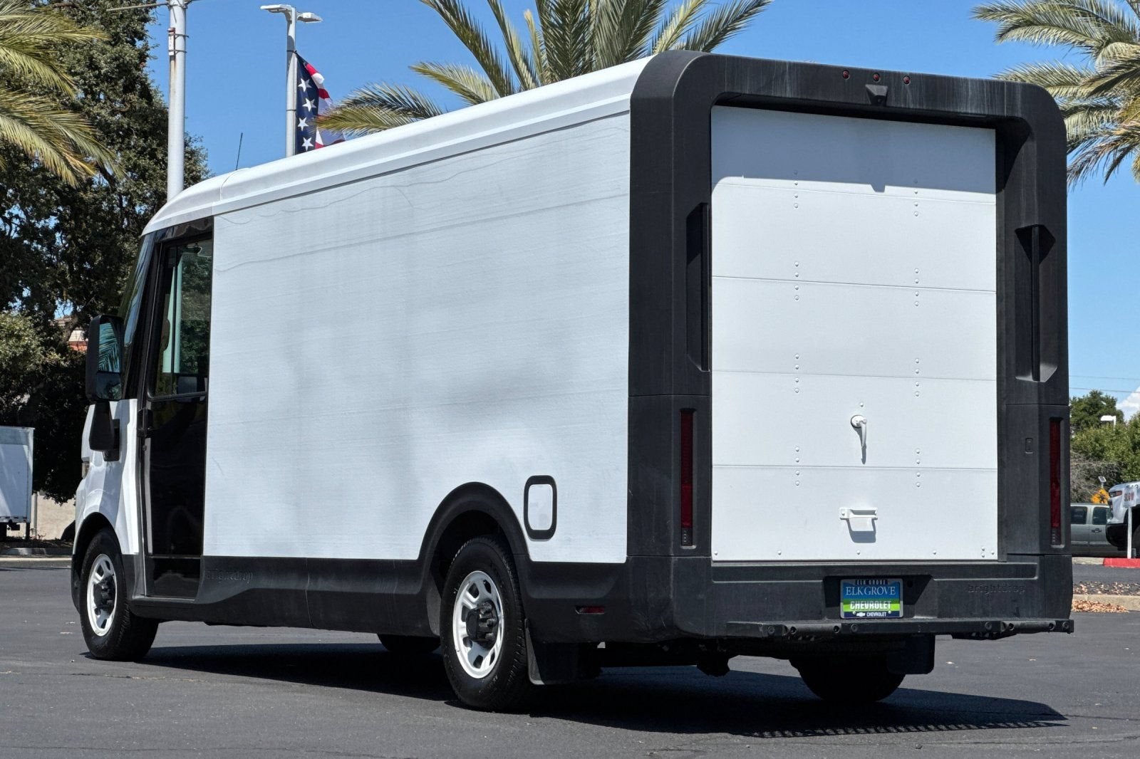 2023 BrightDrop Zevo 600 EJY