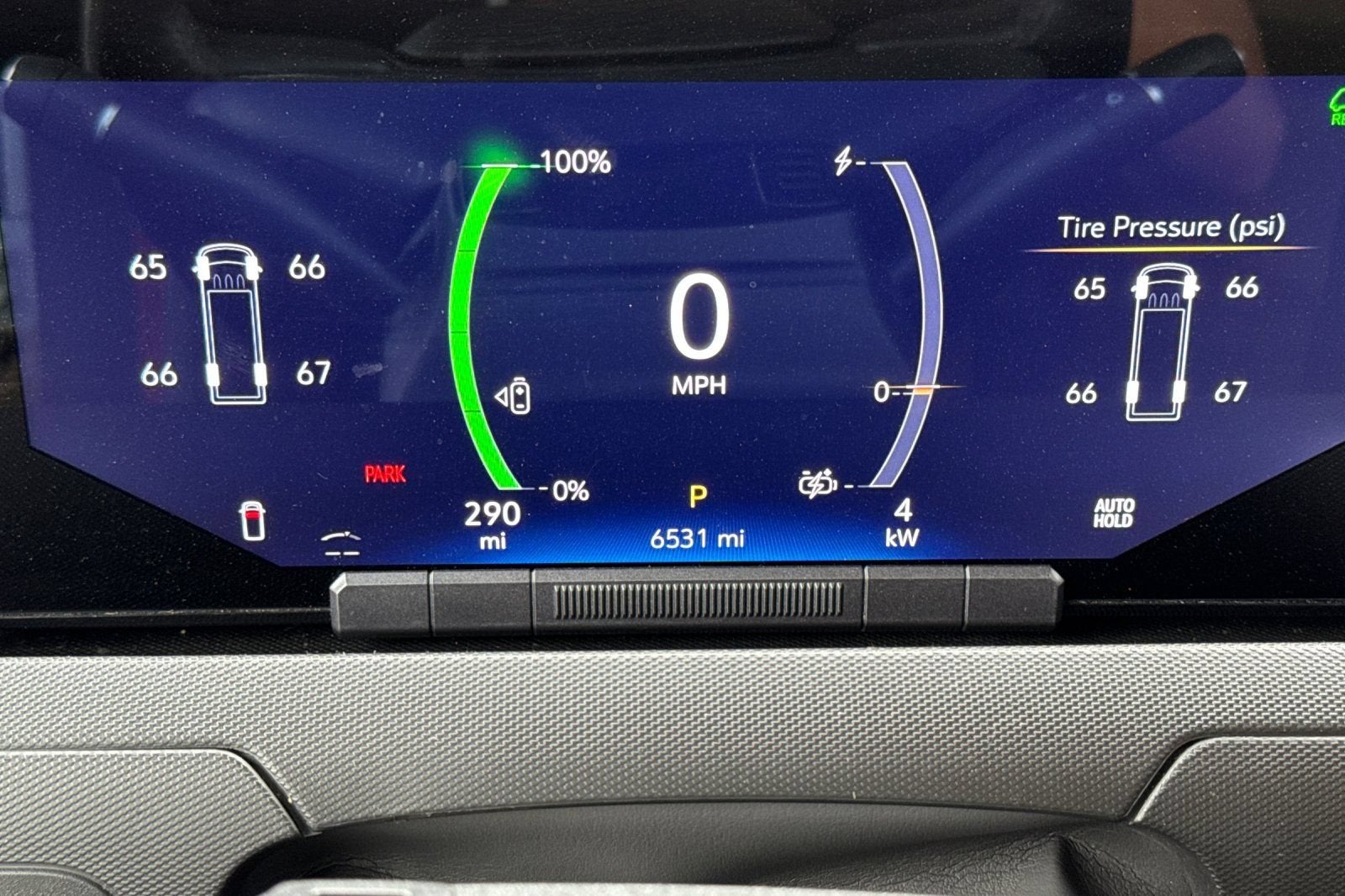 2023 BrightDrop Zevo 600 EJY