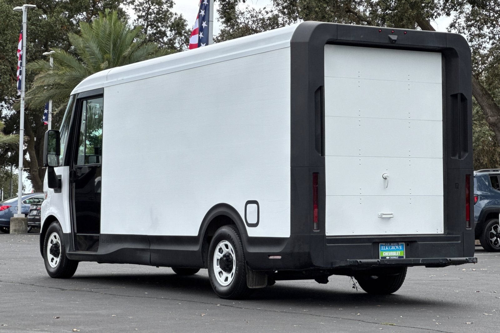 2023 BrightDrop Zevo 600 EJY