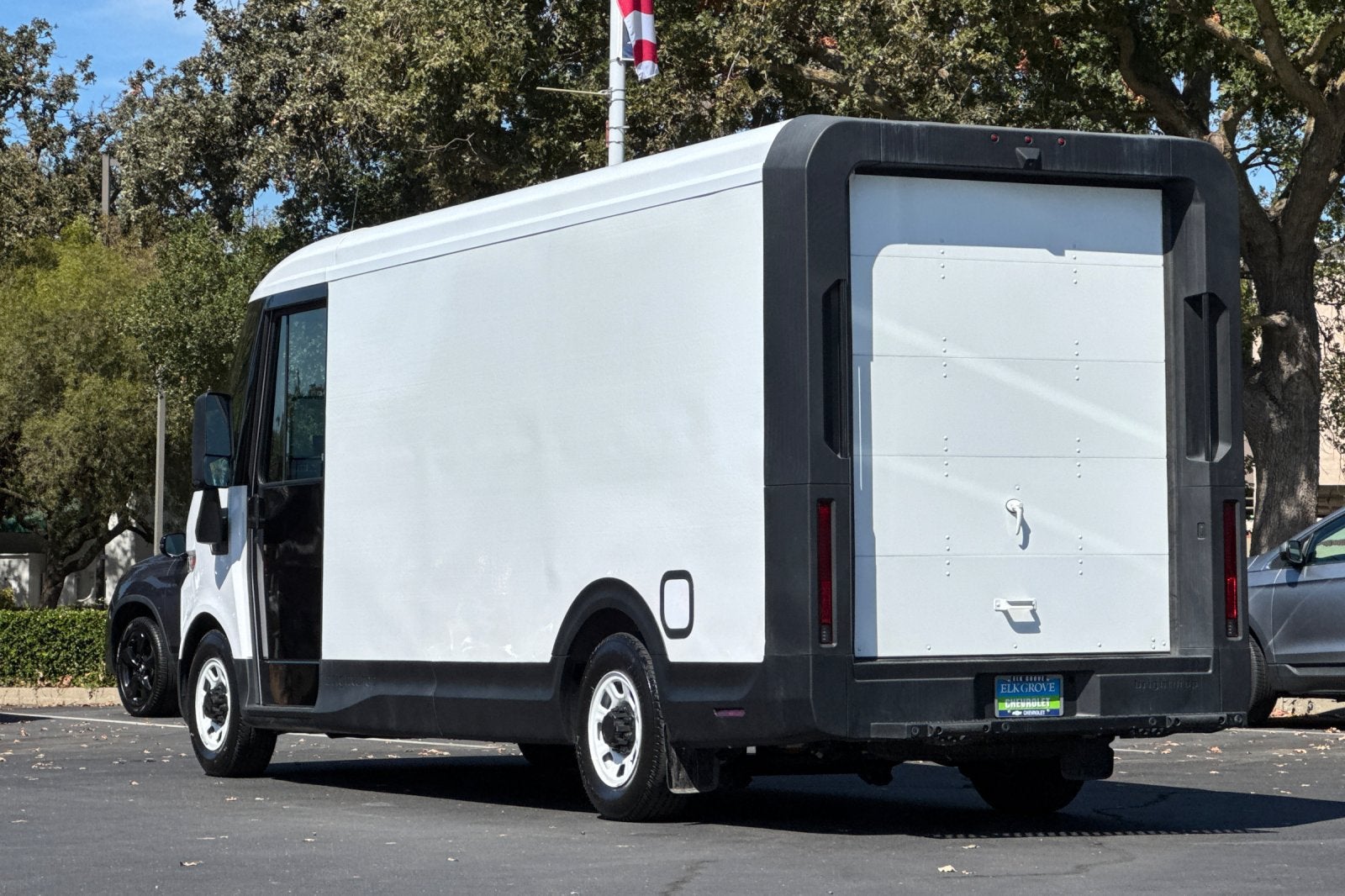 2023 BrightDrop Zevo 600 EJY