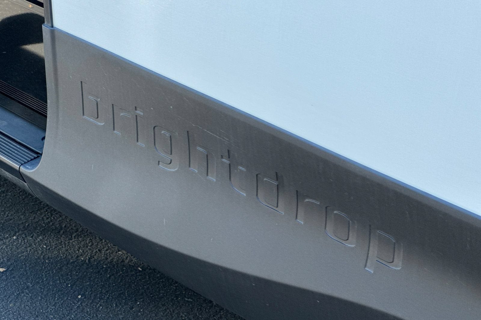 2023 BrightDrop Zevo 600 EJY