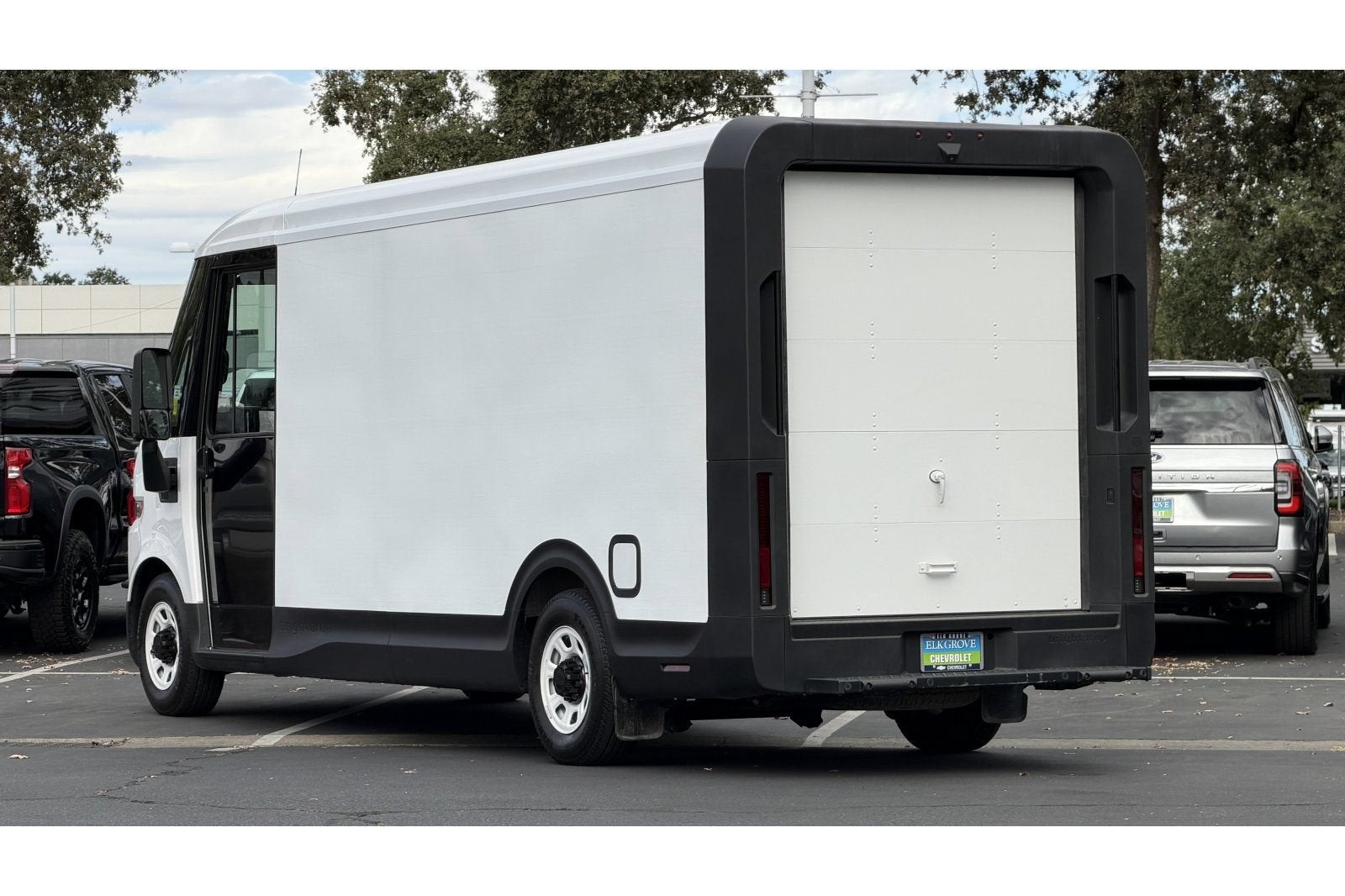 2023 BrightDrop Zevo 600 EJY