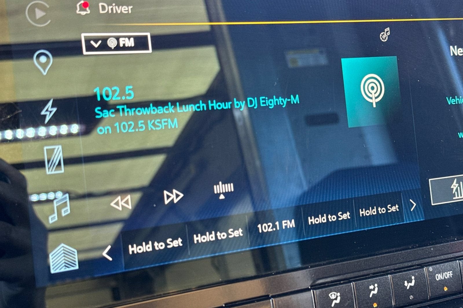 2023 BrightDrop Zevo 600 EJY