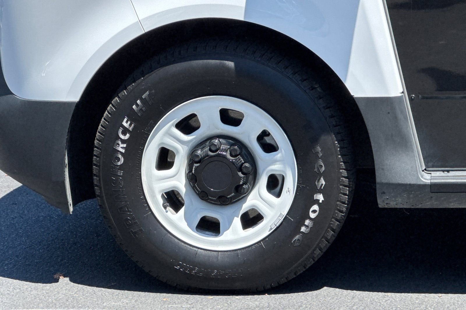 2023 BrightDrop Zevo 600 EJY