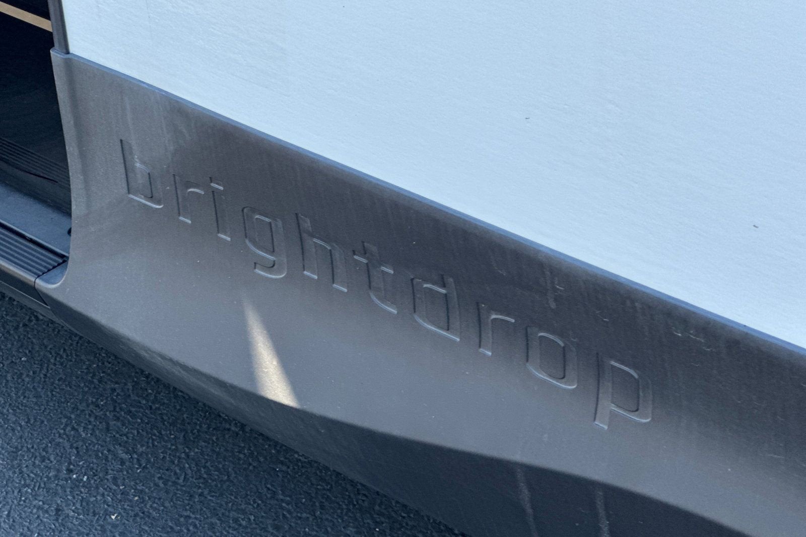 2023 BrightDrop Zevo 600 EJY