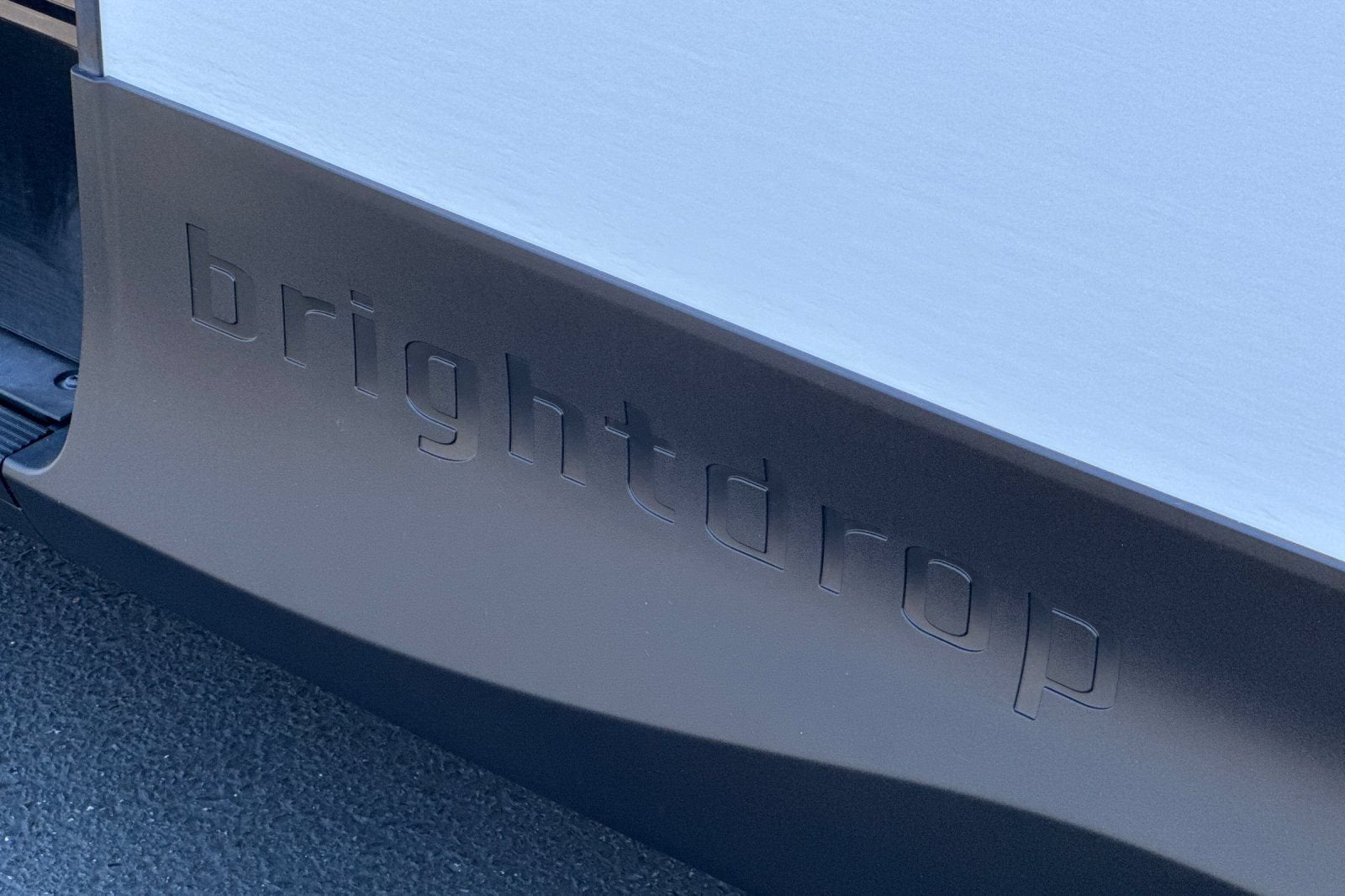 2023 BrightDrop Zevo 600 EJY
