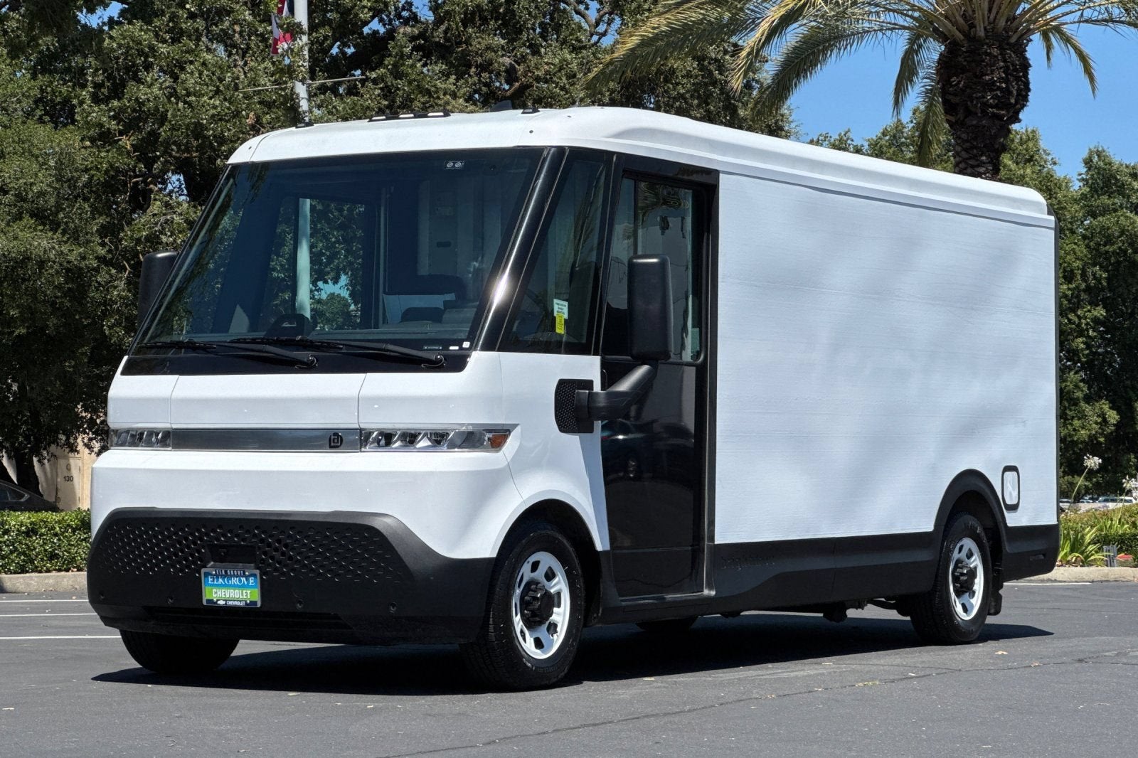 2023 BrightDrop Zevo 600 EJY
