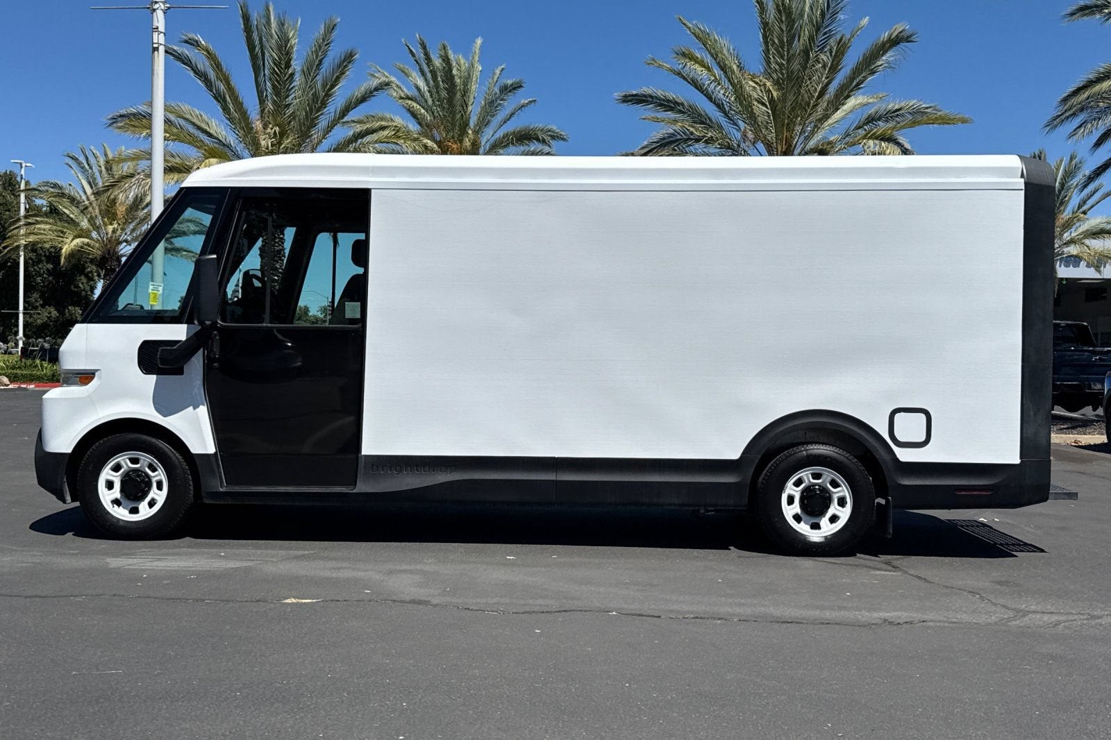 2023 BrightDrop Zevo 600 EJY
