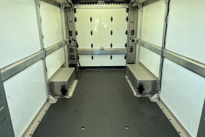 2023 BrightDrop Zevo 600 EJY