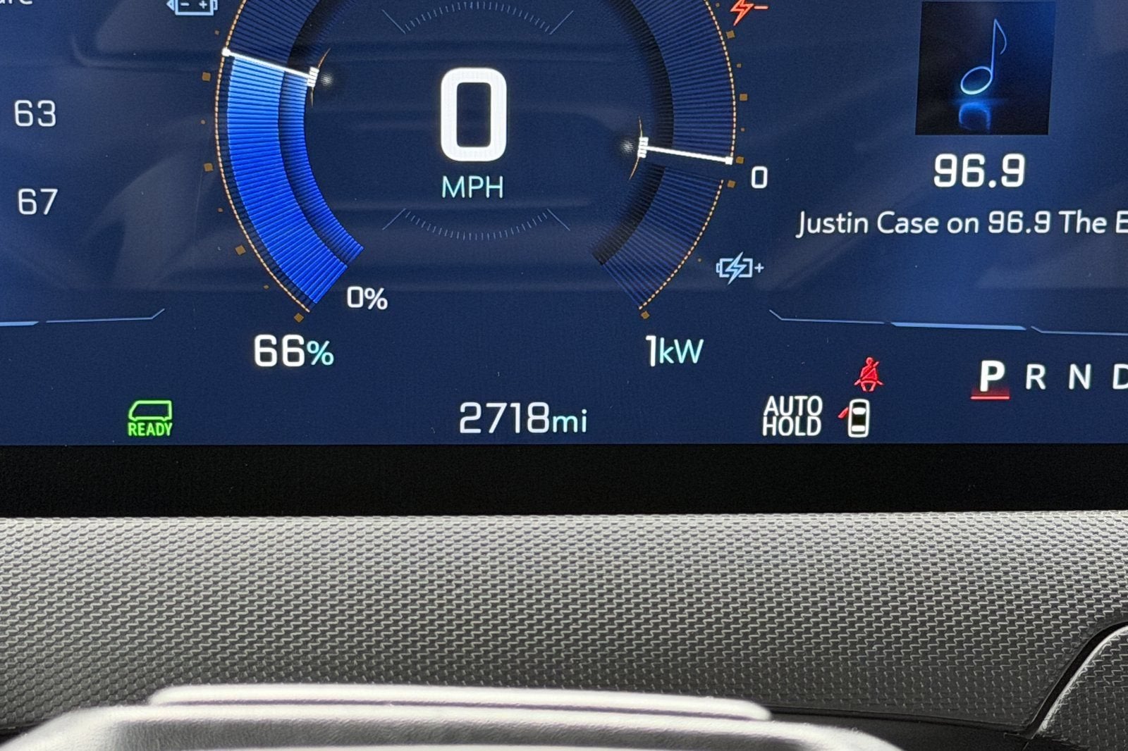 2024 BrightDrop Zevo 600 EJY