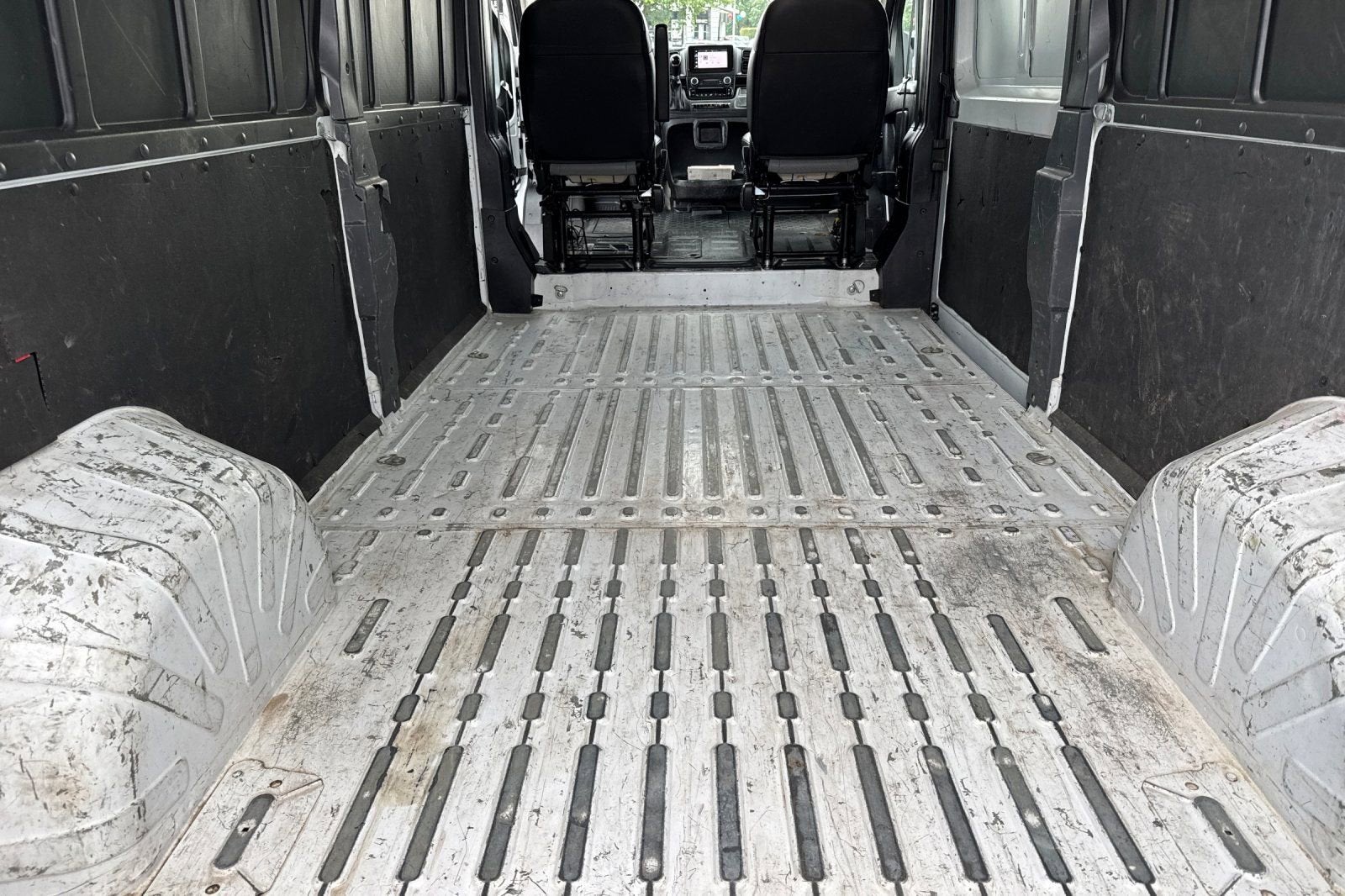 2023 RAM ProMaster Cargo Van 2500 HIGH ROOF 15