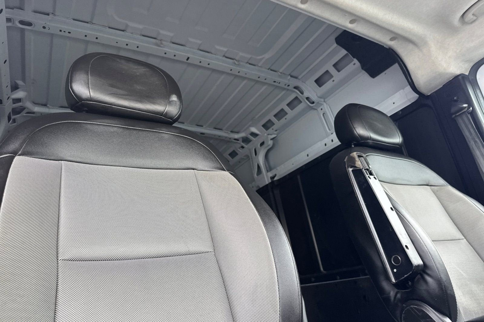 2023 RAM ProMaster Cargo Van 2500 HIGH ROOF 15