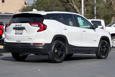 2023 GMC Terrain AT4